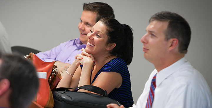 Ƶ adult students in a professional development related classroom discusses a topic